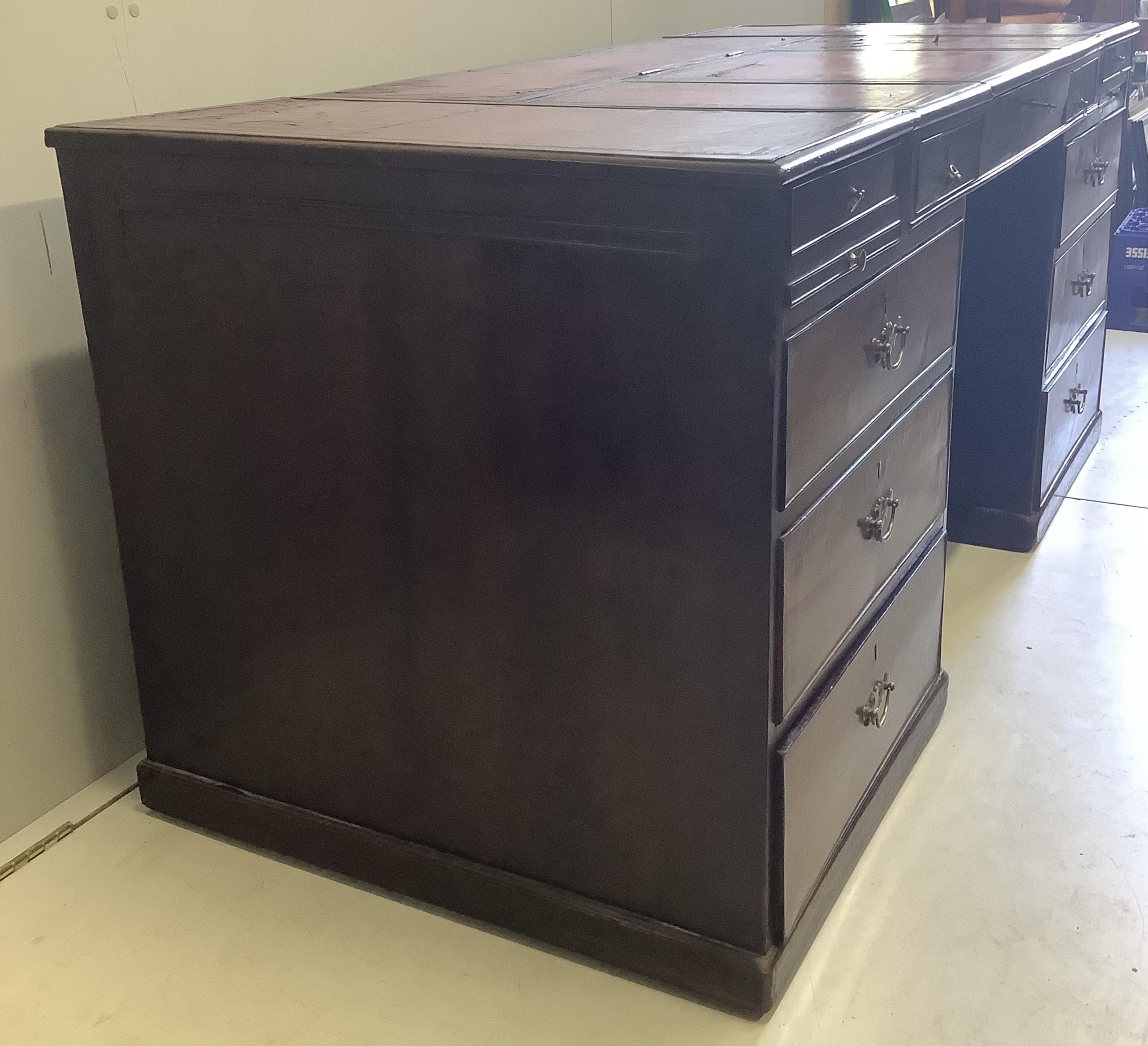 A mahogany pedestal desk, width 181cm, depth 78cm, height 79cm